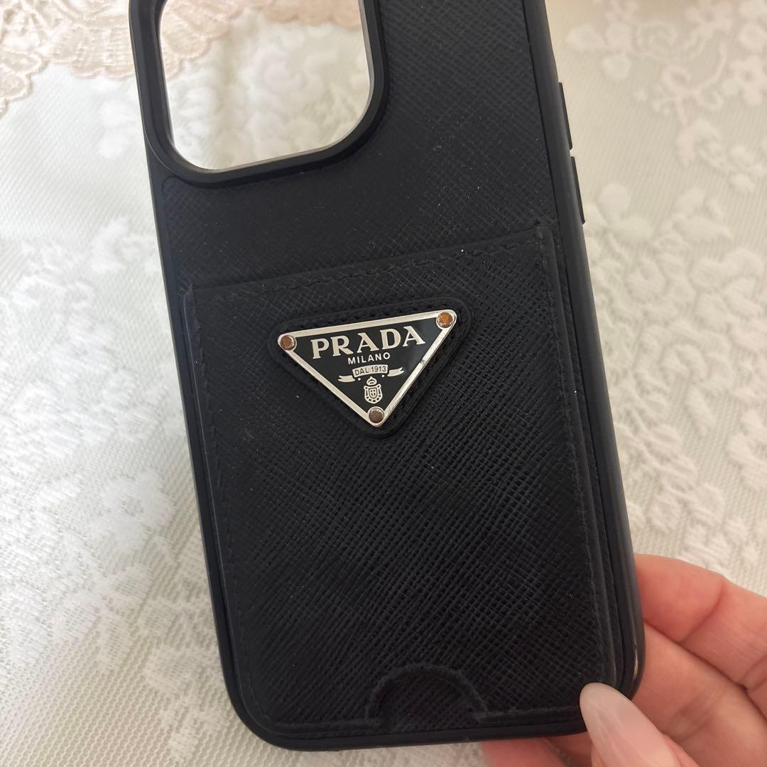 PRADA iPhone15pro ブラックレザー iPhone用ケース - メルカリ