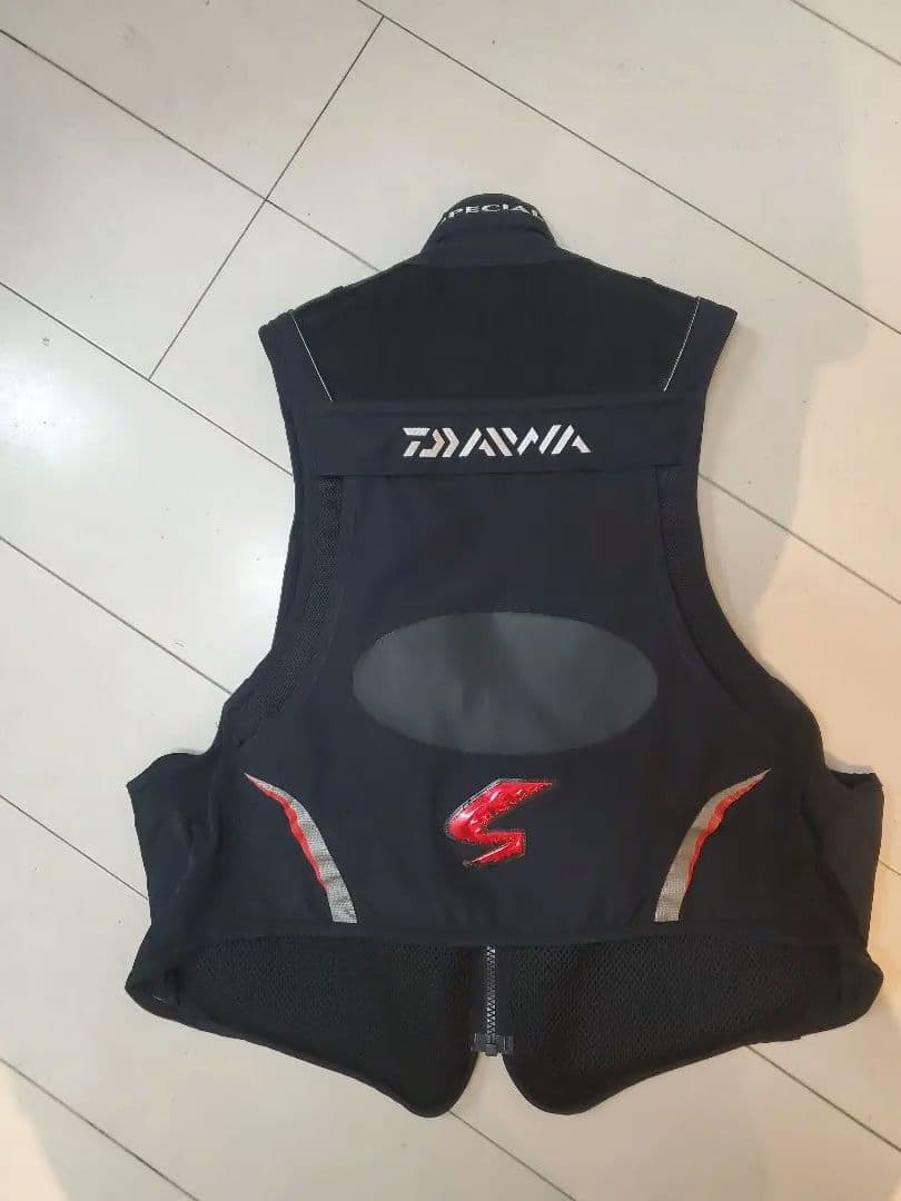 ゲリラ値下げ☆激安訳アリ美品☆DAIWA スペシャル 鮎ベスト XL