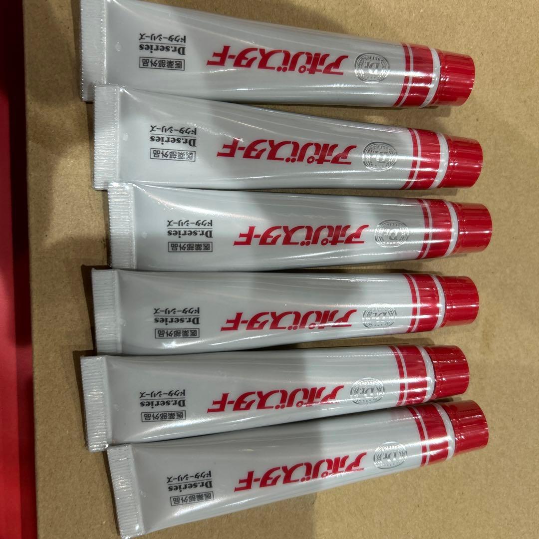 アポバスターF 6本セット　新品未開封　5/25セール 2022 Panini Absolute Football Fanatics Exclusive Blaster Box