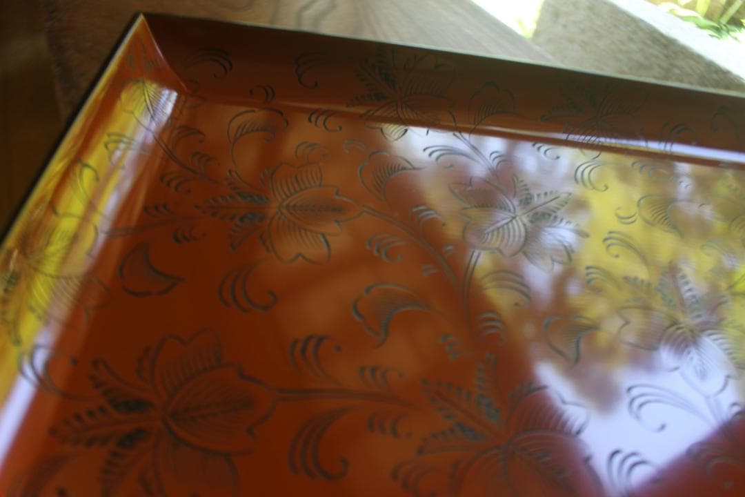 デッドストック！前大峰作！極上沈黒草文の映える脚付四方膳（検輪島塗