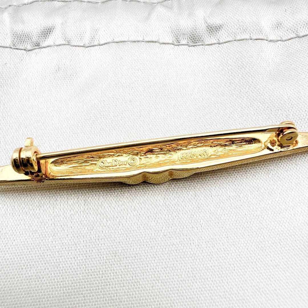 2956-4 極美品✨Dior ブローチ CD ロゴ 希少 刻印 - メルカリ