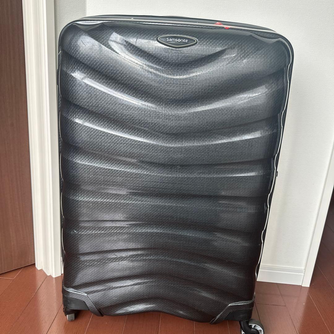 美品　サムソナイトの大型軽量スーツケース Samsonite（サムソナイト） 特典付 正規品10年保証 スーツケース L