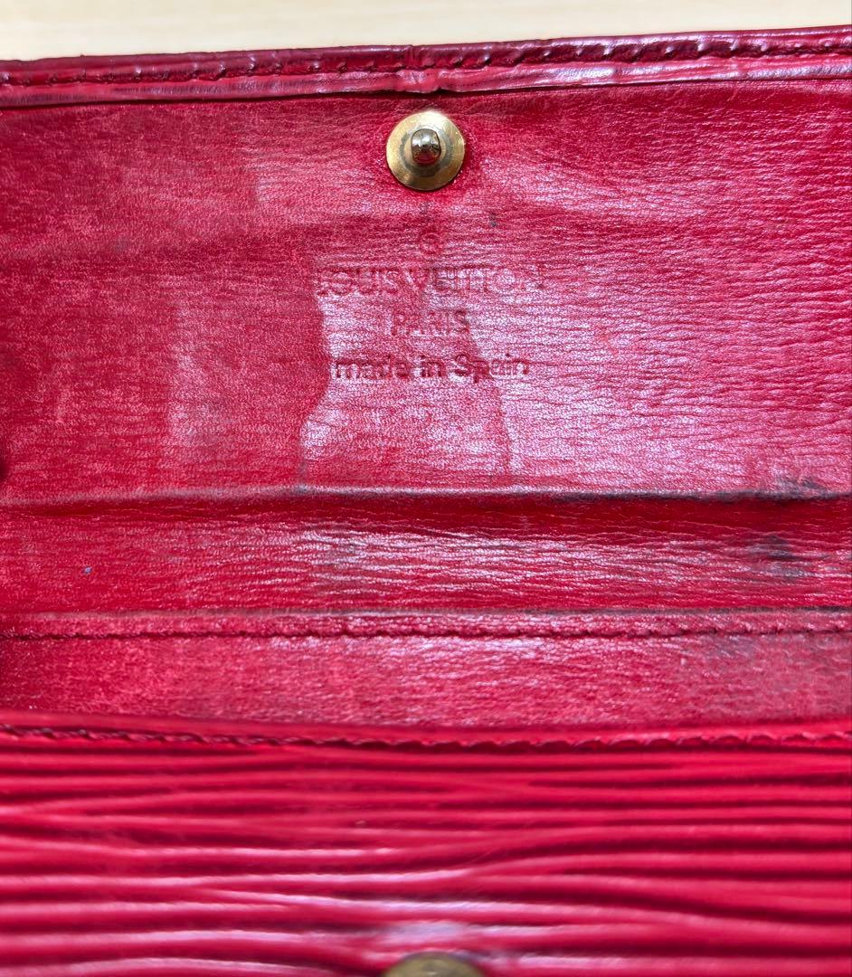 ルイ・ヴィトン エピ レザー 赤 キーケース 6連 - メルカリ