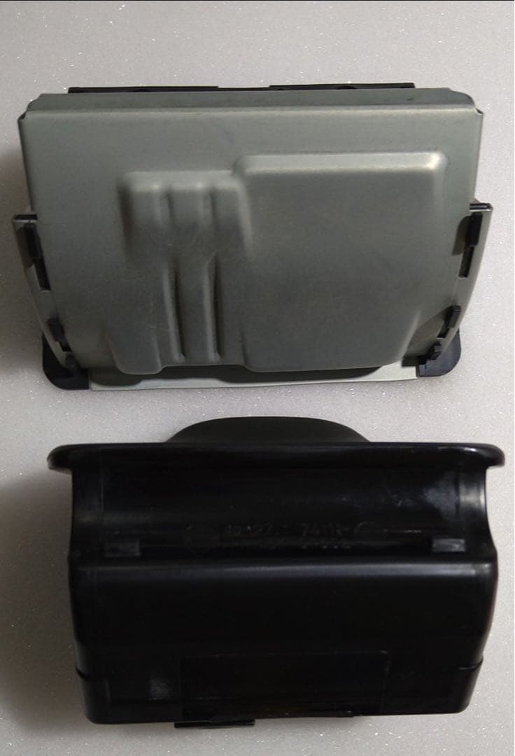 ダイハツ ミラジーノ L700 ミラ 純正品 灰皿 アッシュトレイ 土台付