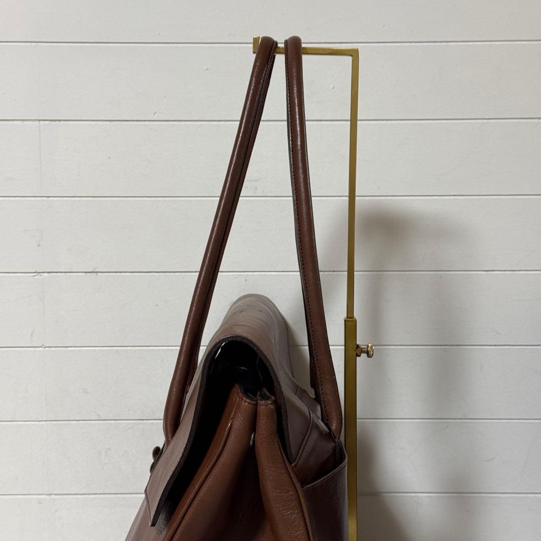 極美品✨海ノ絵鞄製作 quadro ハイグレードレザーフラップバッグ M