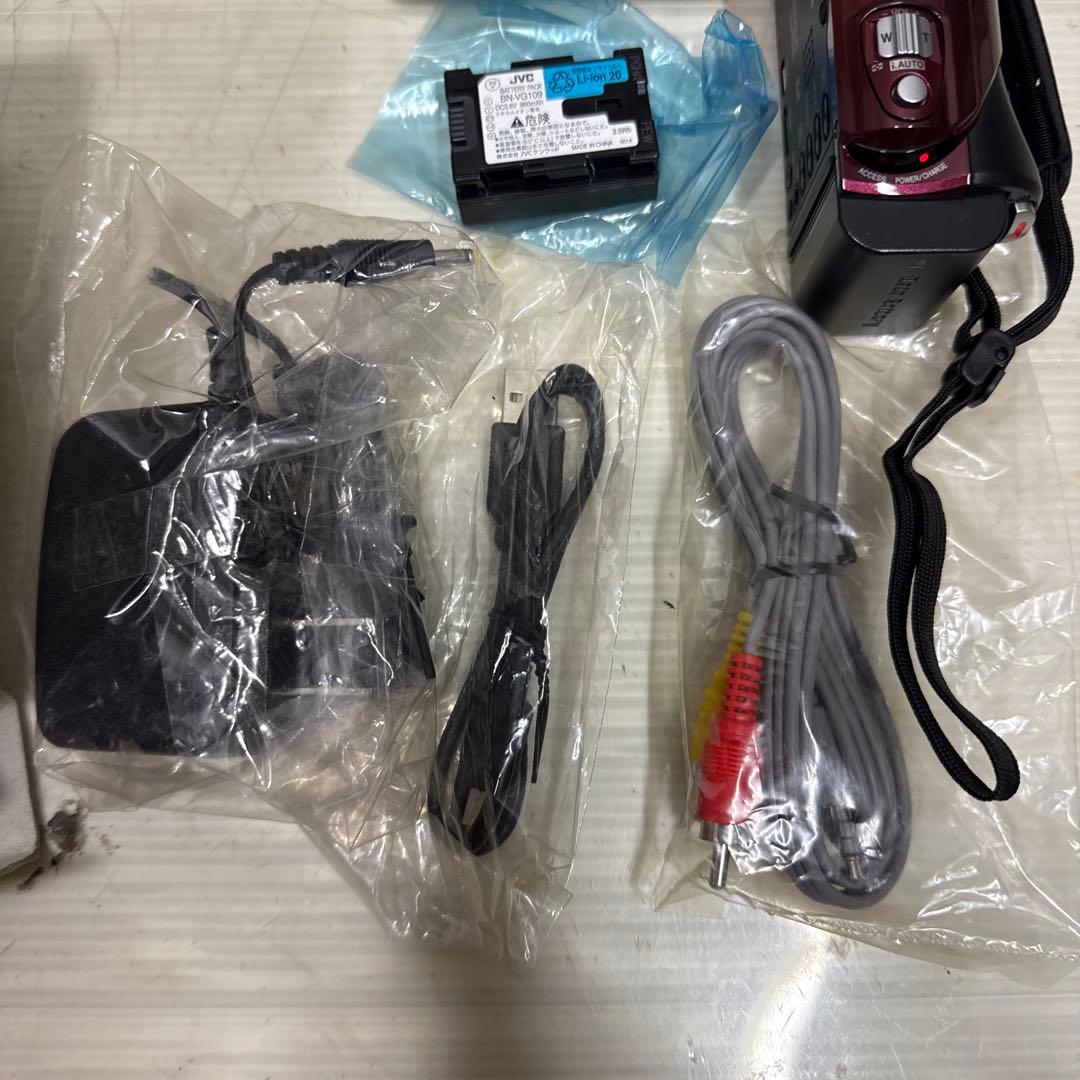 JVC GZ-E66-R ビデオカメラ フルHD 光学40倍ズーム - メルカリ