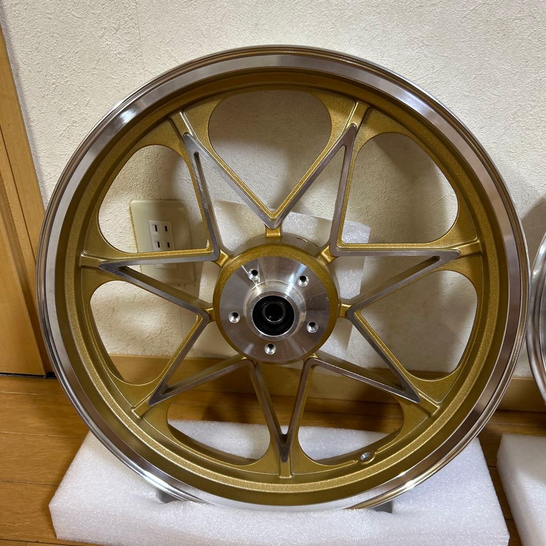 ゼファーx キャストホイール アウトレット 前後18インチ セブンスター