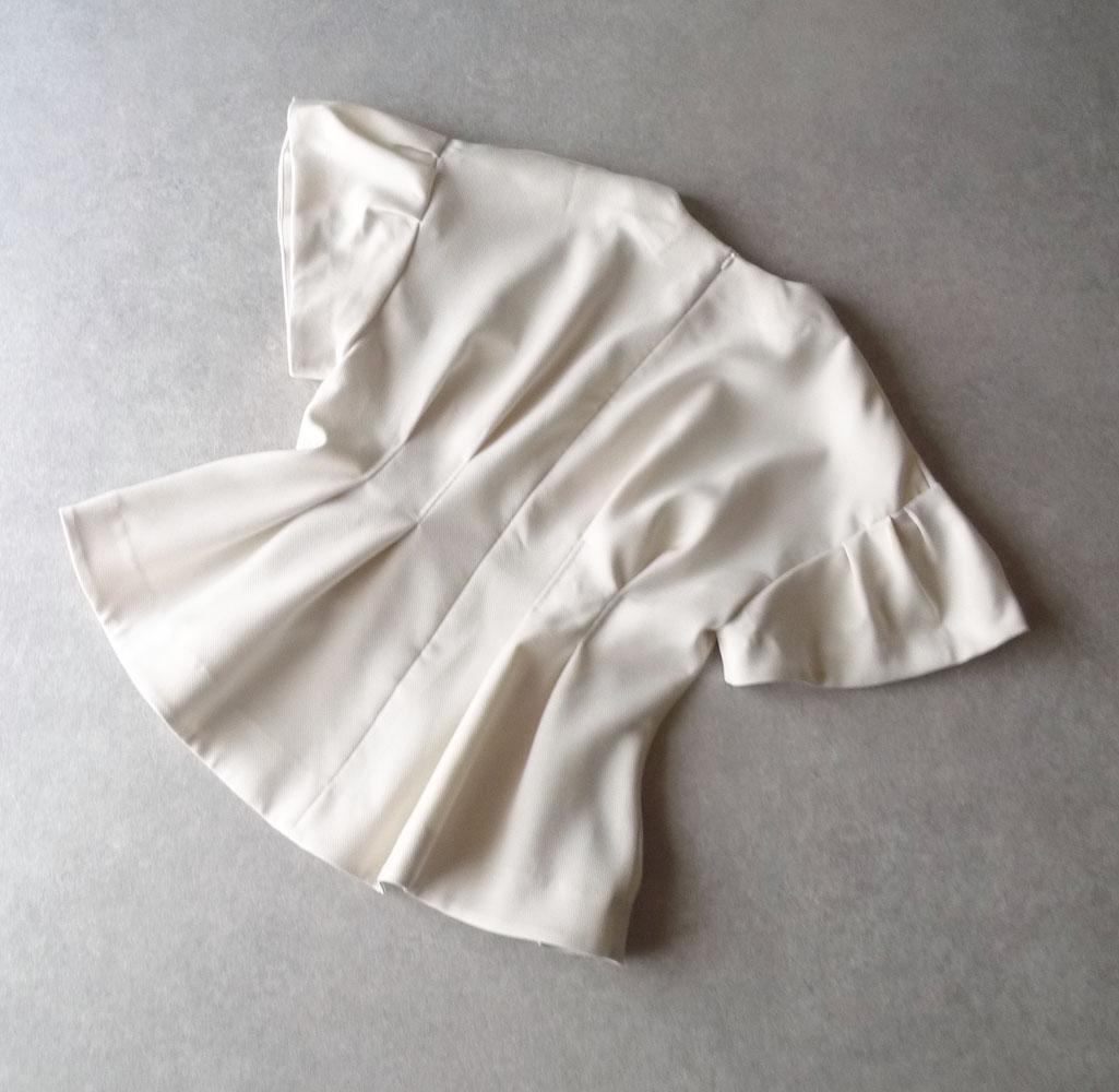 美品 ランバンオンブルー 2万 ペプラムブラウス ホワイト ギャザー