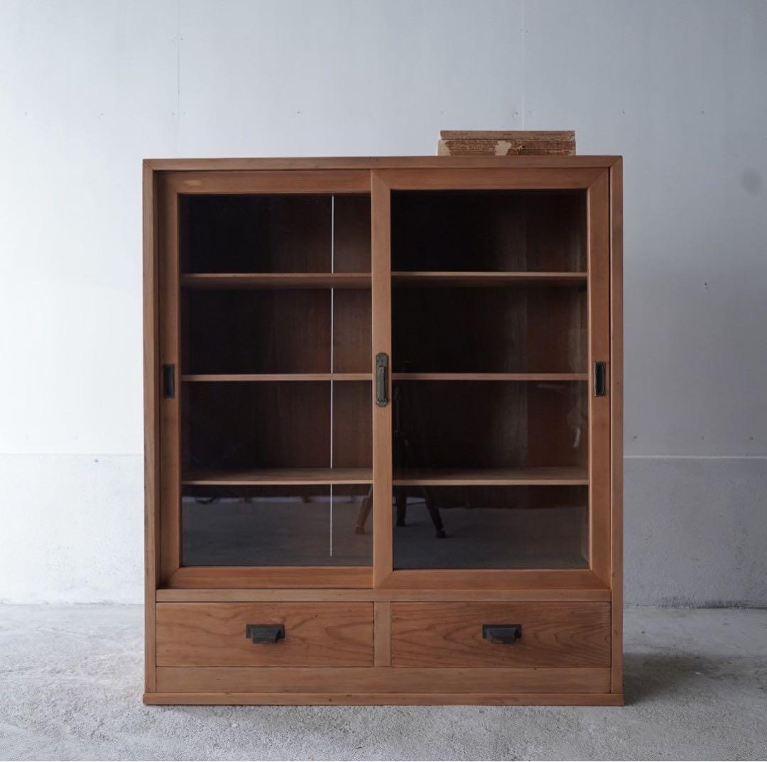 ガラス引戸のキャビネット キャビネット ガラス扉 ダークブラウン 引き戸 薄型 省スペース 幅90