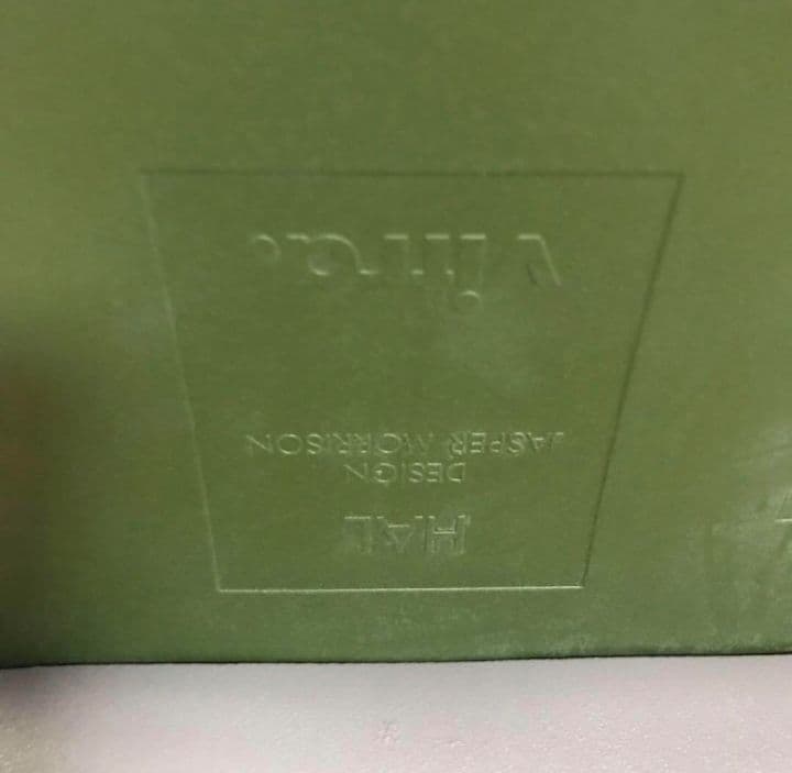 傷多数 Vitra ヴィトラ HAL Wood チェア 木製脚 グリーン - メルカリ