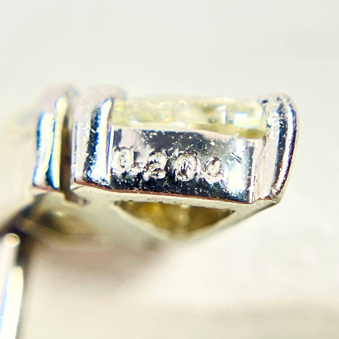 Pt900 トライアングルカット 天然ダイヤモンド ピアス D: 0.410ct