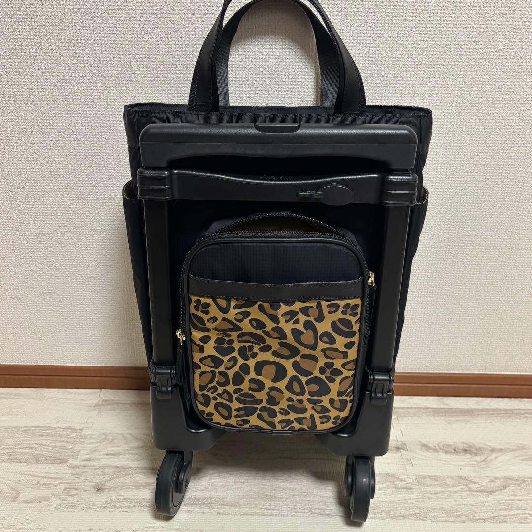 SWANY スワニー キャリーバック レオパード柄 ヒョウ柄 - メルカリ