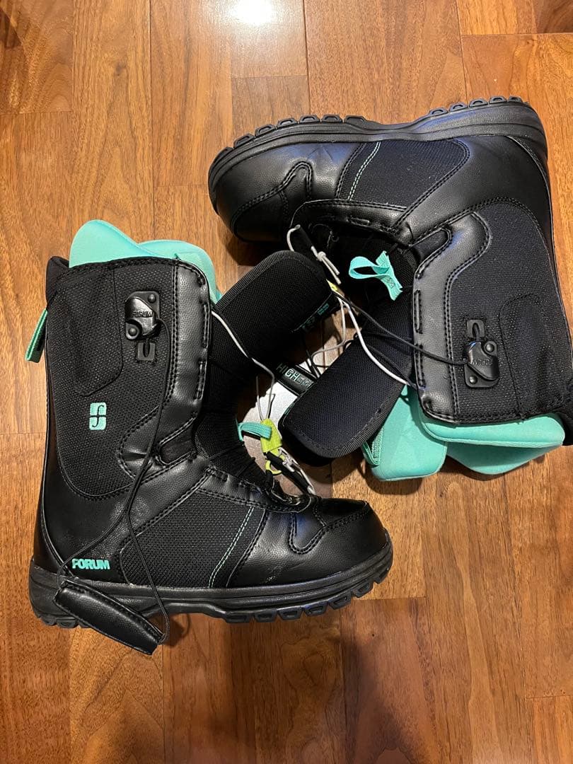 FORUM HIGH SPEED スノーボードブーツ FORUM HIGH SPEED スノーボードブーツ