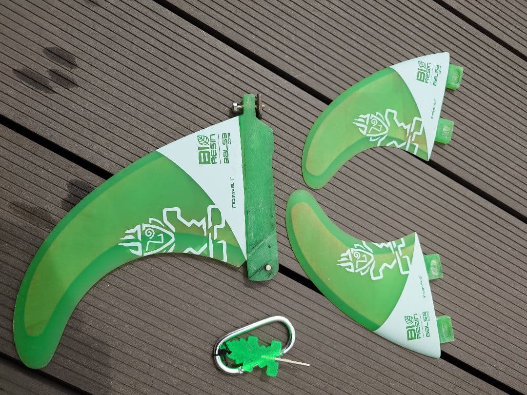 中古SUPボード10'0 （starboard）ケース付き 123リットル