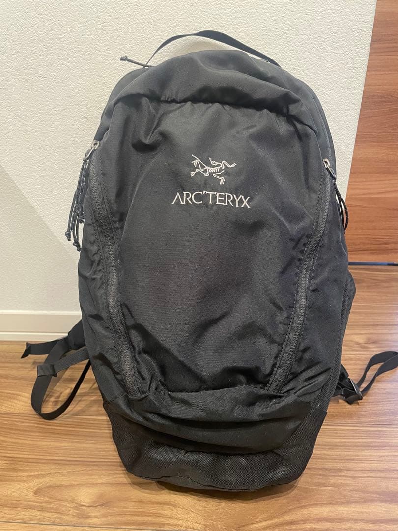 ARC'TERYX ブラック バックパック リュック 楽天市場】アークテリクス マンティス26Lバックパック ARC'TERYX