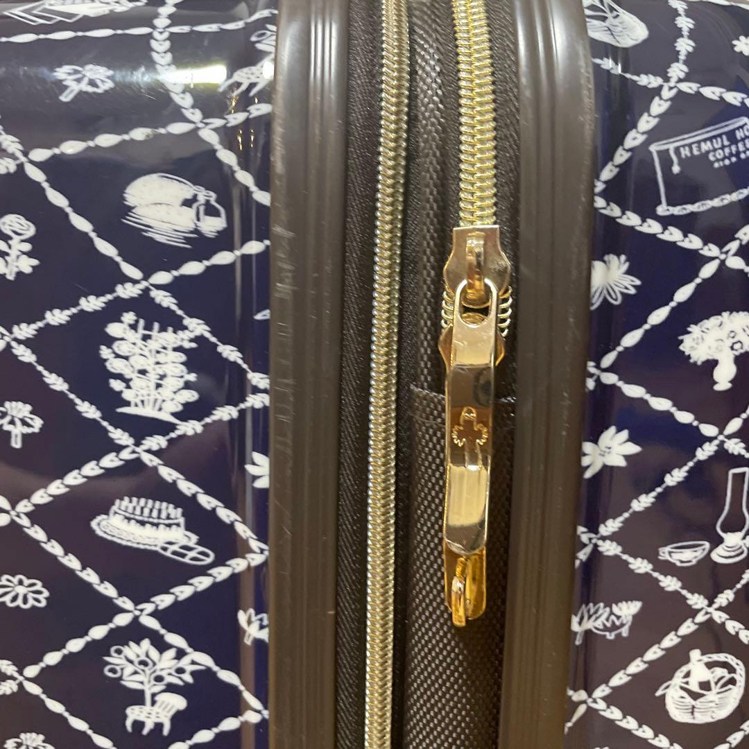 廃盤品・希少】ムーミン 機内持込サイズ 紺色 キャリーケース 49ℓ