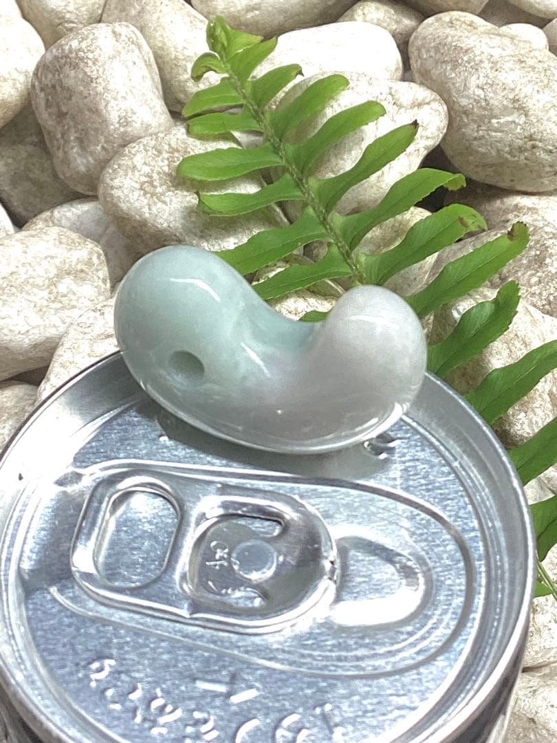 ✳幸運導く**糸魚川翡翠 勾玉 吉祥開運 本物の守護石をお身近