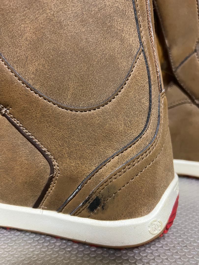 ケーツーK2レディーススノーボードブーツ MINK BOA LUX 24.5cm