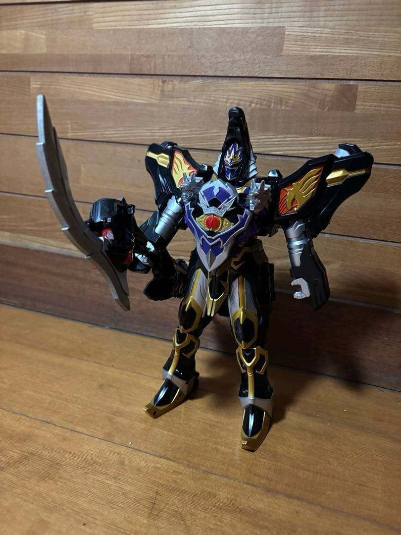 マジレンジャー DX ウルカイザー　サーベル欠品 BANDAI 魔法戦隊マジレンジャー 魔神合体DXウルカイザー｜トレファクONLINE