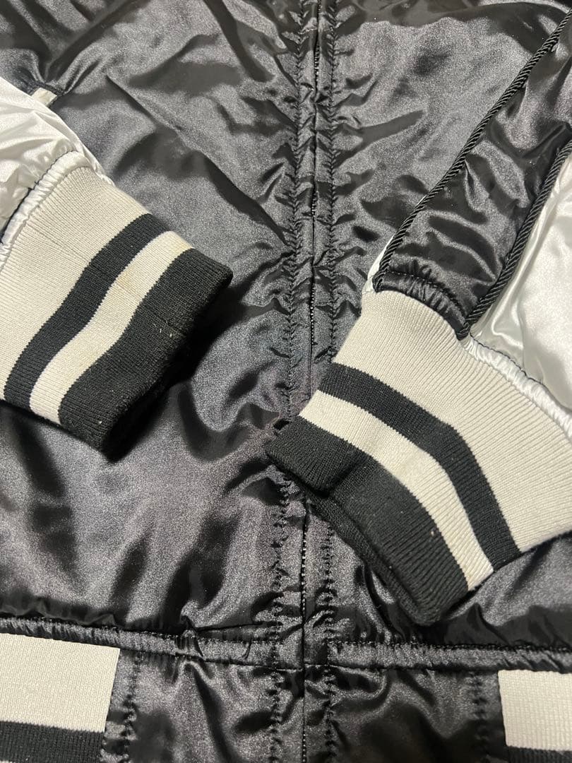 アルファインダストリーズ スカジャン L リバーシブル 黒 シルバー 鷹