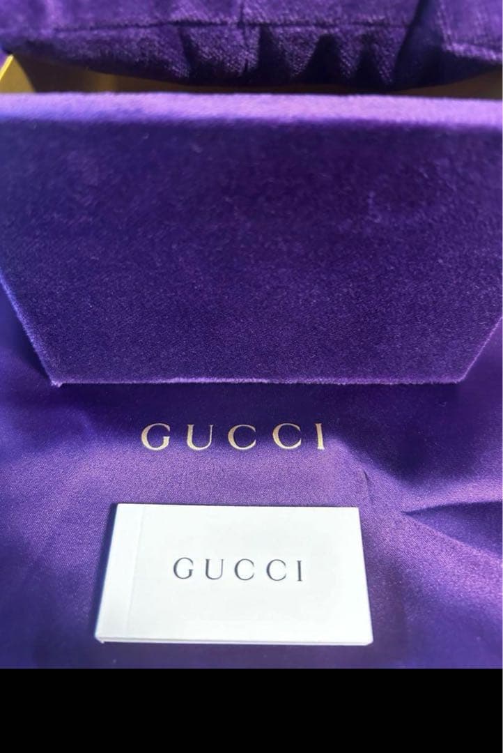 〔GUCCI LINK TO LOVE〕“GUCCI”バー付き ブレスレット