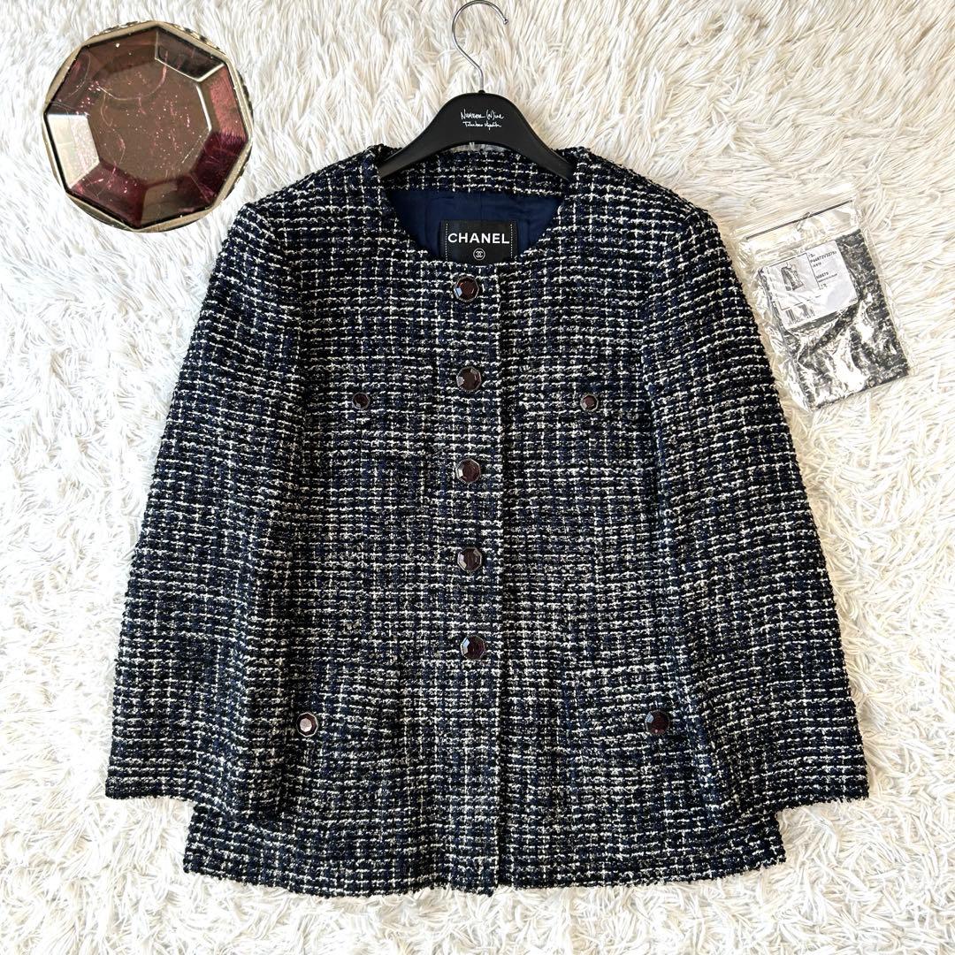 シャネル ノーカラージャケット ツイード 宝石ボタン ココマーク