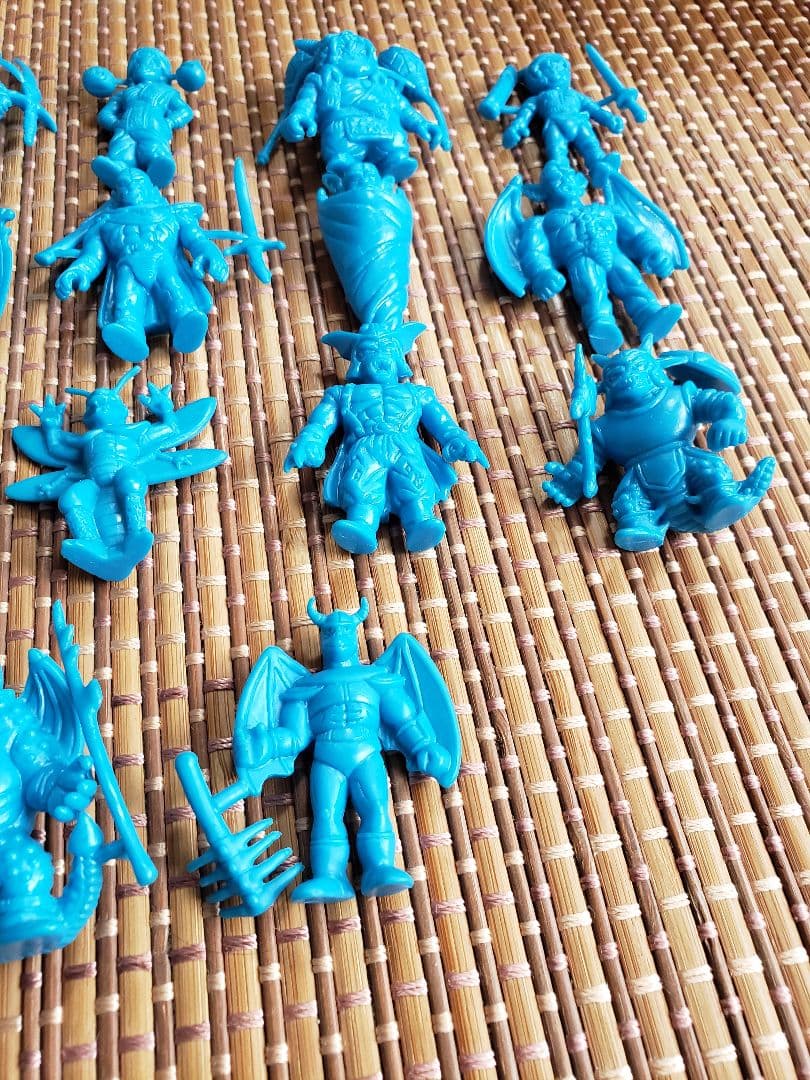 ドラゴンクエスト消しゴムアベル伝説パート1 青 新品未使用 ファミコン