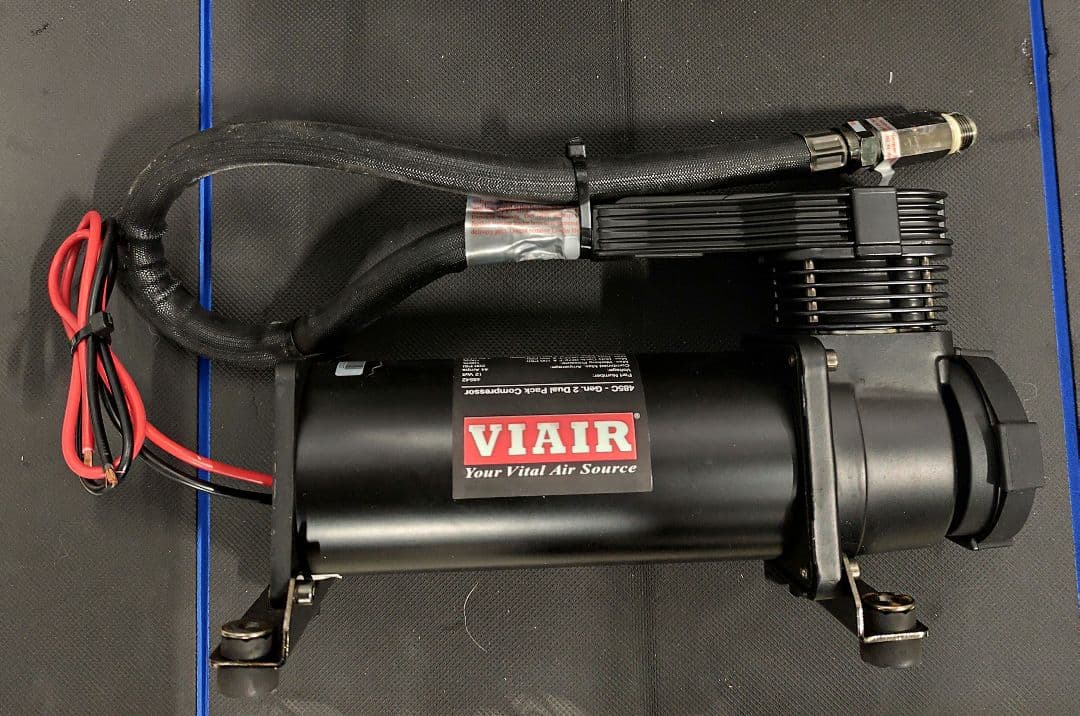 エアサス　コンプレッサー　VIAIR 485c バイエアー VIAIR 485C コンプレッサー (200psi)クロムメッキ - エア