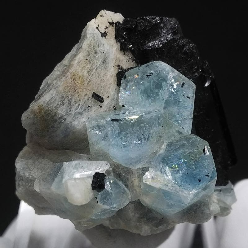 384 連晶 アクアマリン エロンゴ産