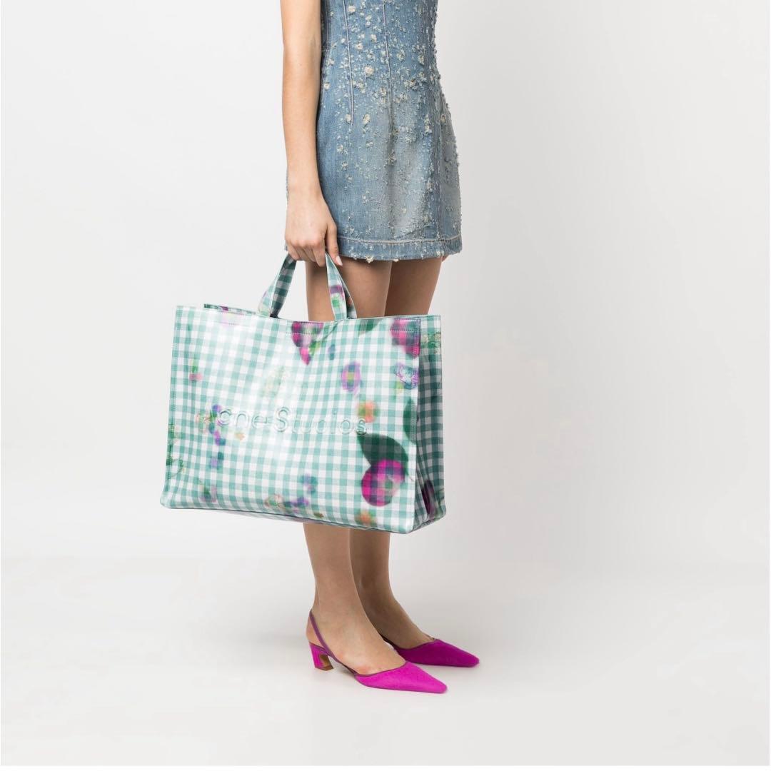 最終価格、週末消去。 Acne Studios チェック柄トートバッグ - メルカリ
