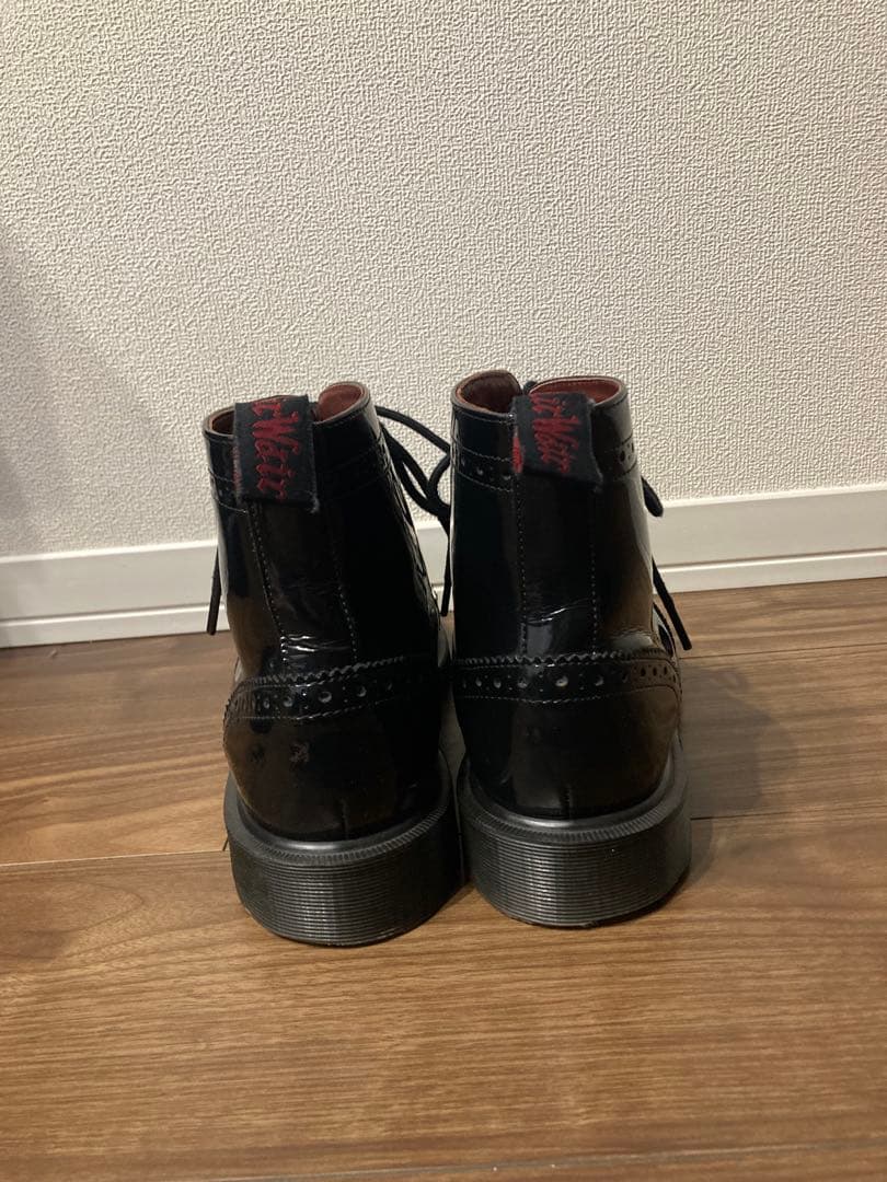 ら*い様 激レア ドクターマーチン パテントレザー ウィングチップ