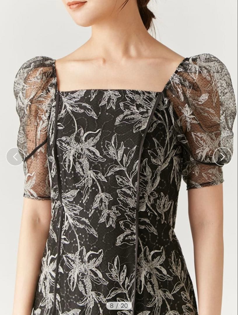 新品未使用タグ付き】カーブパネルエンブロイダリードレス - メルカリ