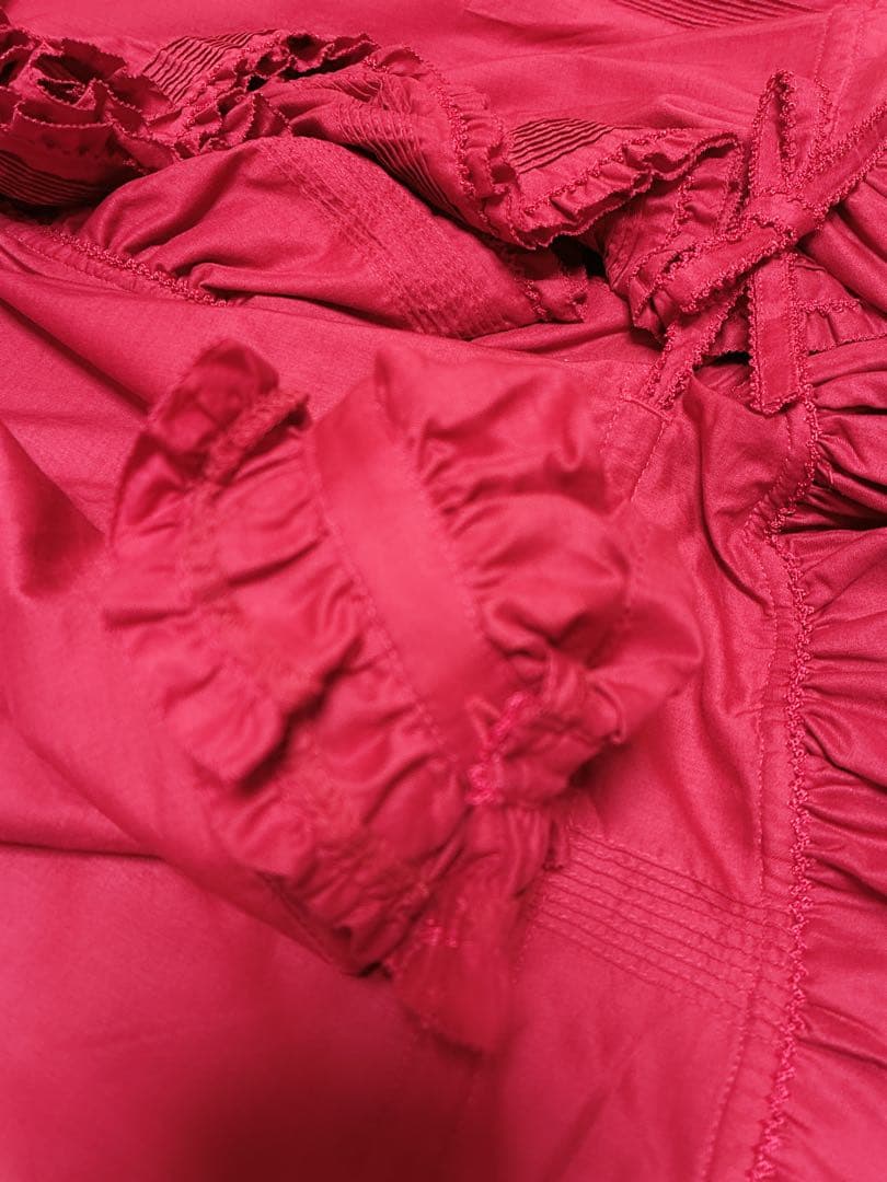 カネコイサオ オーバーブラウス レッド