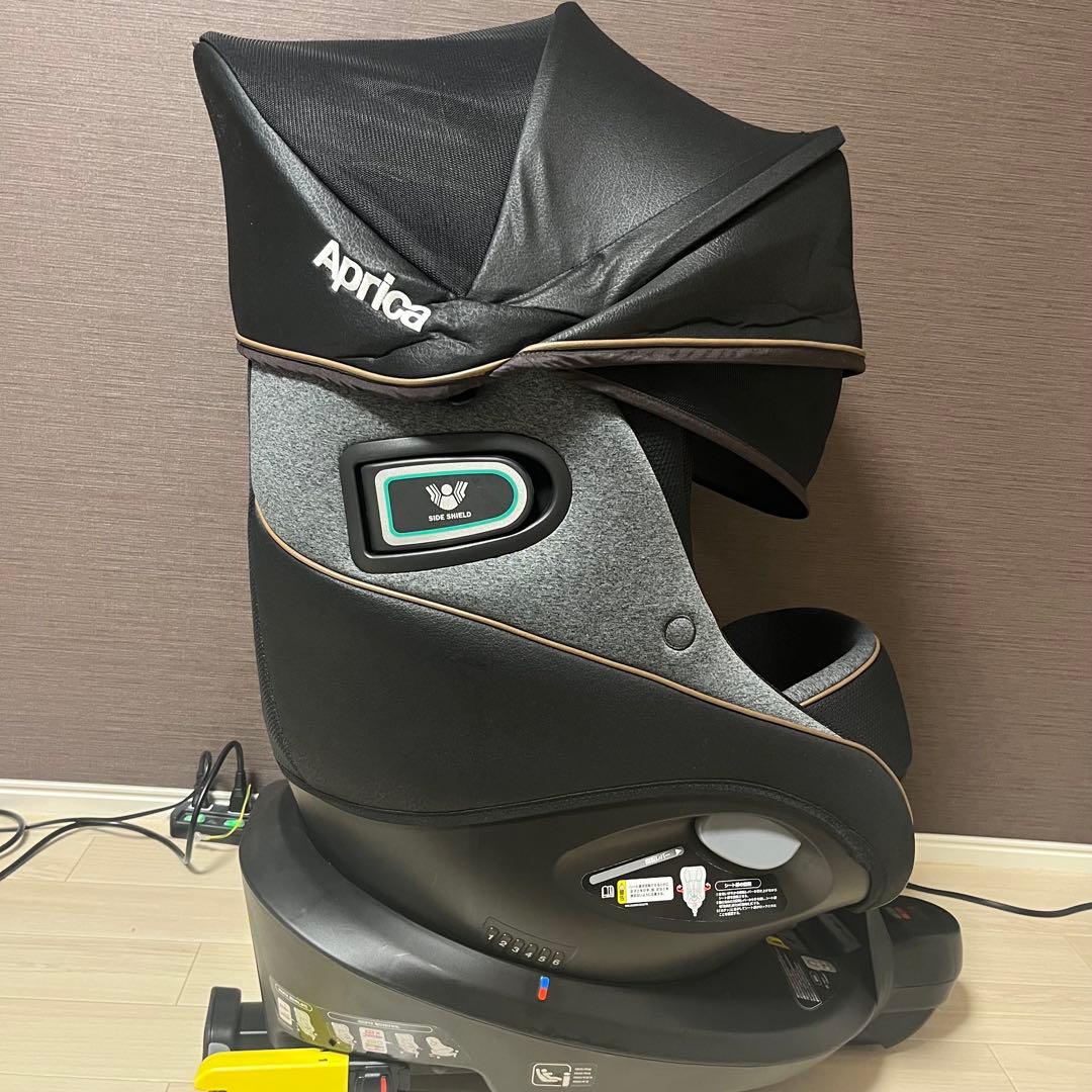 未使用 Aprica 最上位モデル クルリラ コンパクト アカチャンホンポ