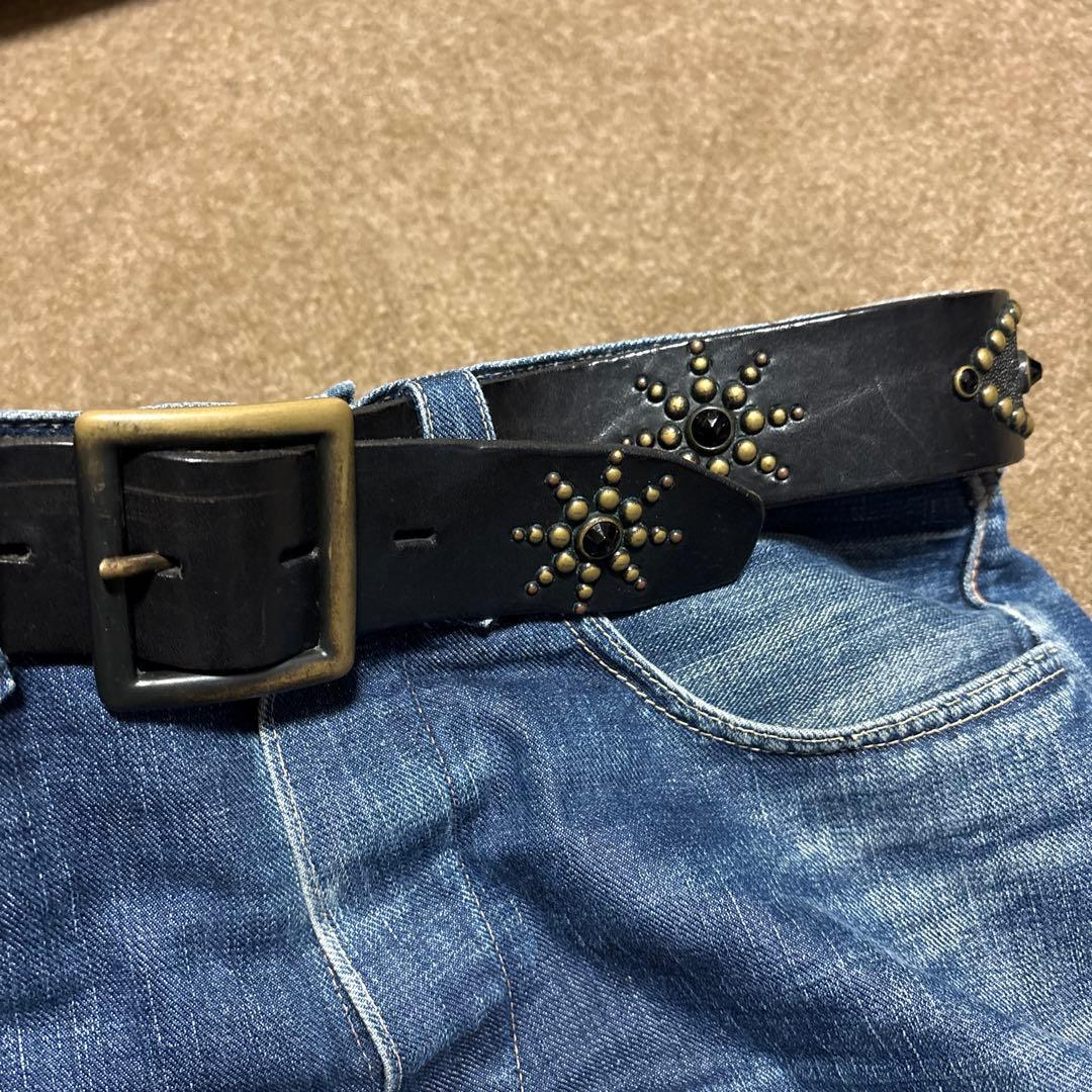 HTC ピーナッツ スティングレイ レザースタッズベルト ブラック ブラス