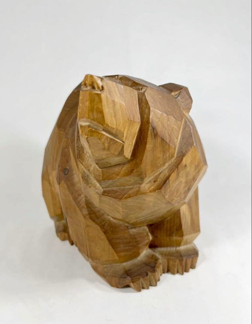 【引間二郎】　面彫りクマ　木彫り熊　やくも印あり 引間二郎 1994年作 木彫熊 | ROOM411