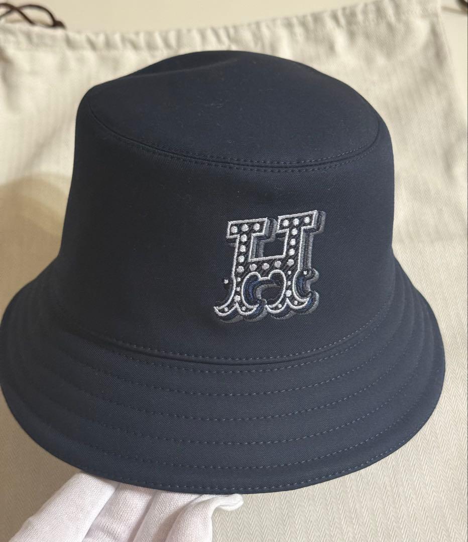 新品未使用　エルメス　 新作　ハット 《ハーパー・Hエレクトリック》