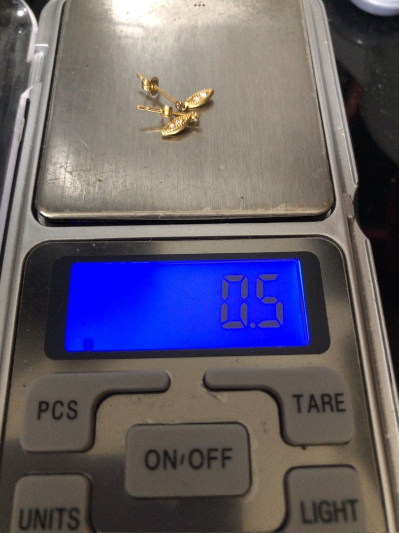 美品♡アガット クラシック　K18 ミルグレインダイヤモンドピアス　0.04ct