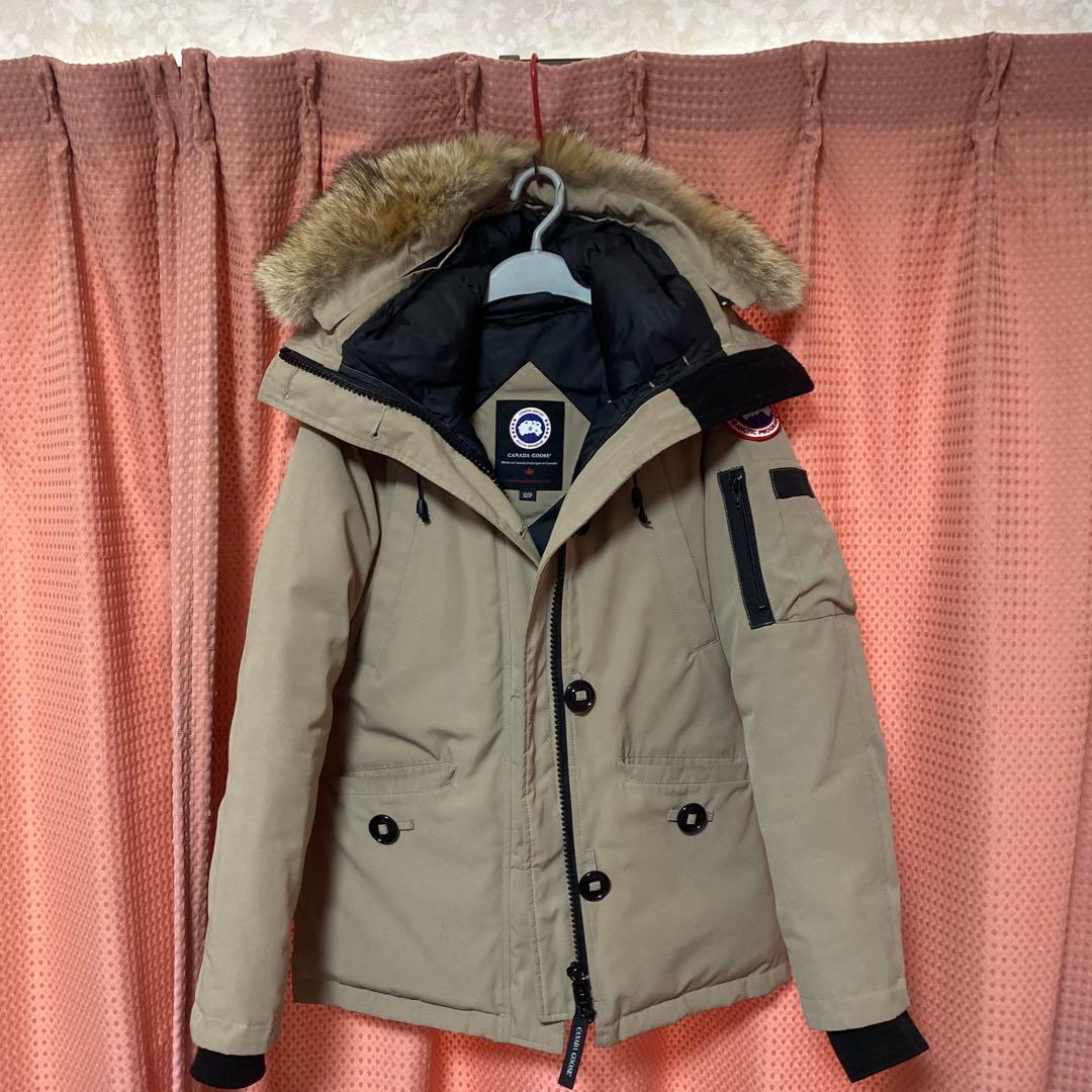   ダウン　ベージュ ブロンテパーカ Amazon.co.jp: [カナダグース] [レディース]＜BRONTE PARKA(ブロンテ