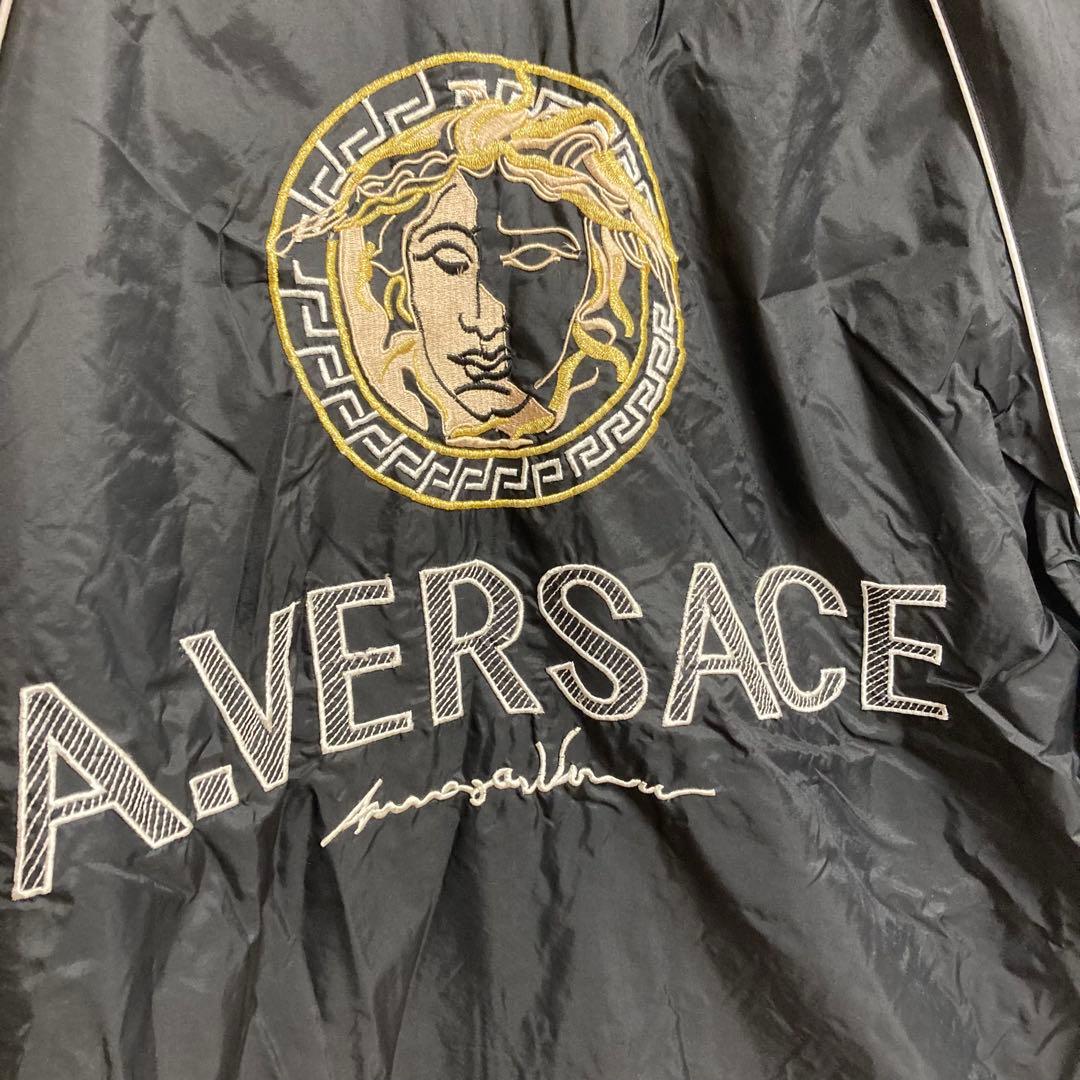 A.VERSACE ロゴ刺繍 デザイン ナイロンジャケット メデューサ - メルカリ