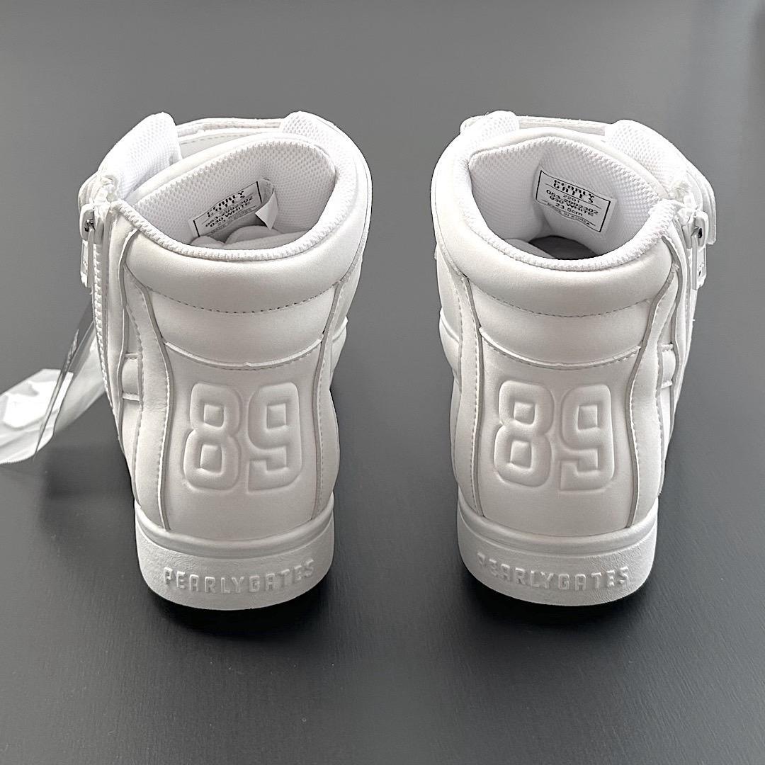 新品正規品 パーリーゲイツ 定価35200円 ゴルフシューズ 白 23.5cm