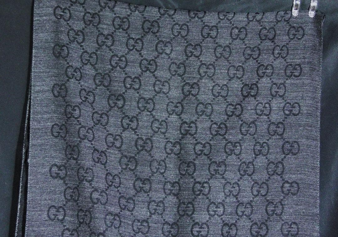 GUCCI グッチ 大判マフラー D548 - メルカリ