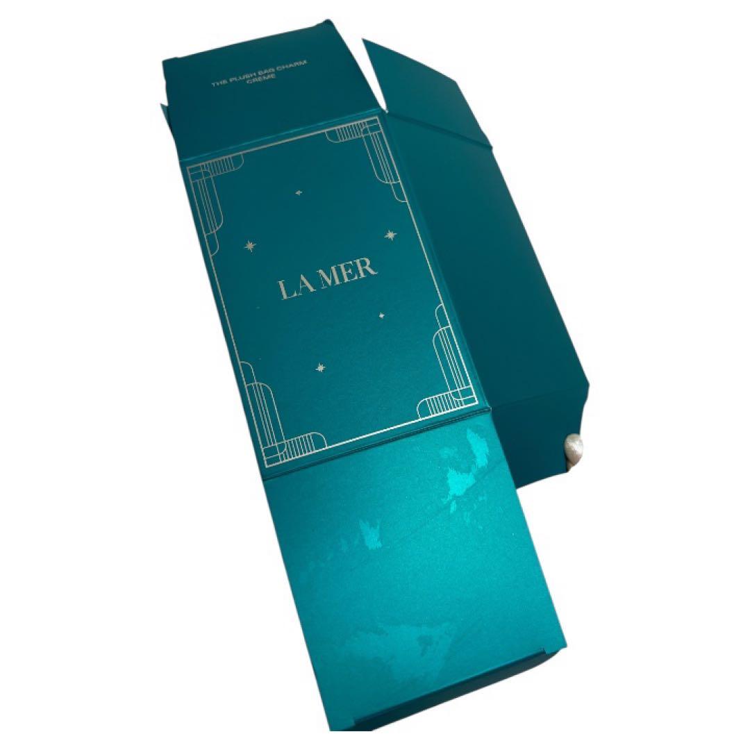 LA MER ラメール バックチャームホワイト 新品 未使用✨