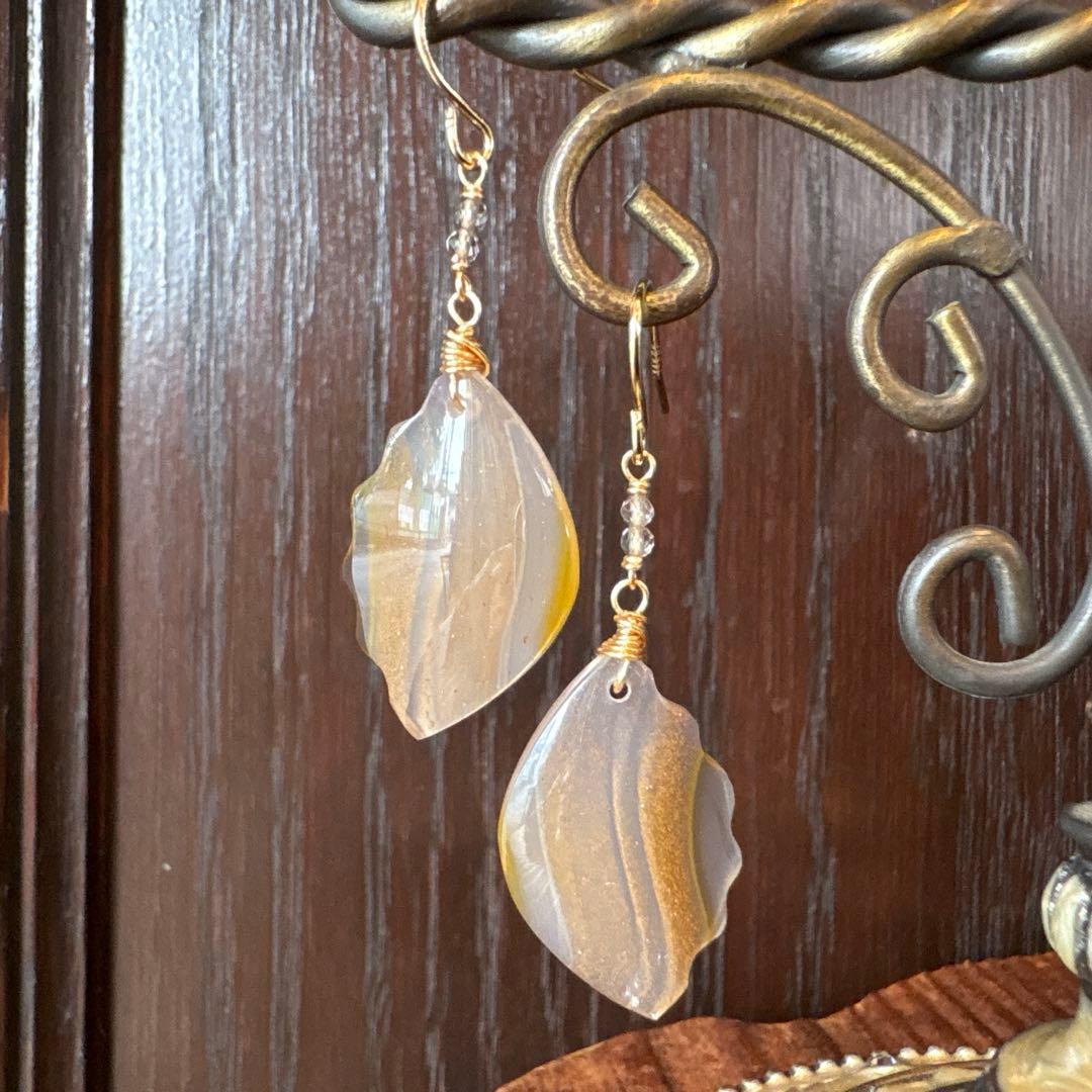 《skygray様》カーネリアンアゲートバタフライカービング②＊モスアゲート