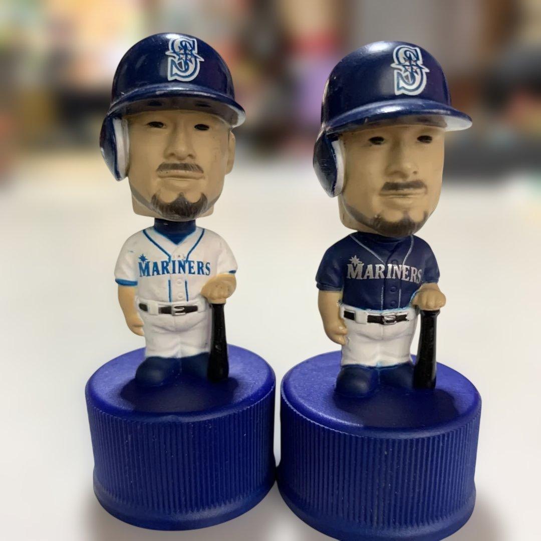 イチローボブルヘッド人形 2個 - メルカリ