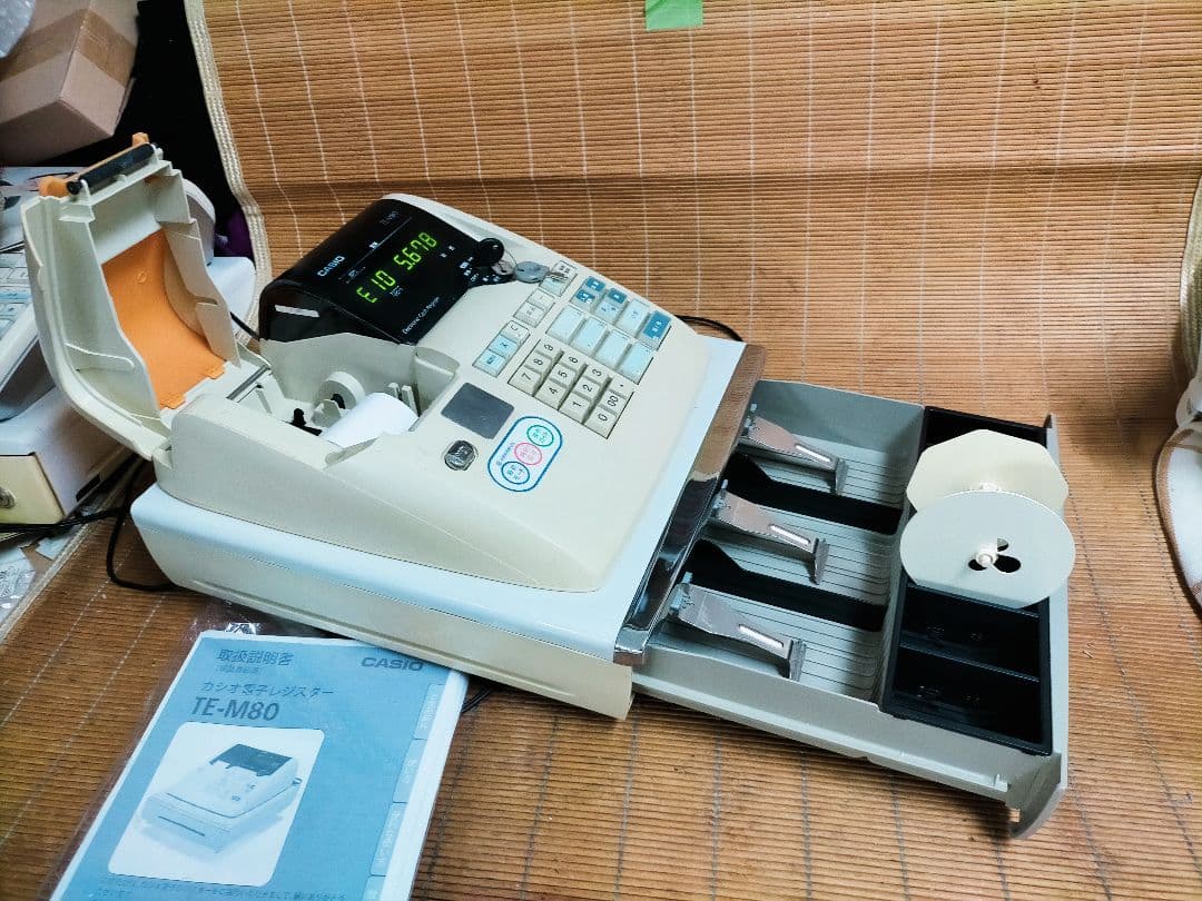 カシオレジスター TE-M80 中古品 人気機種感熱紙 送料無料 706806