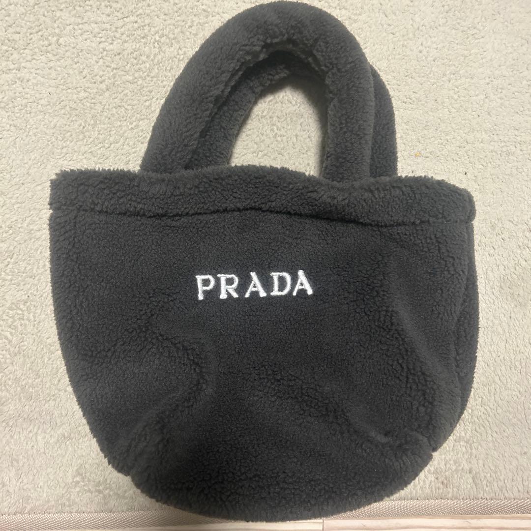 プラダ ノベルティ トートバッグ もこもこ - メルカリ