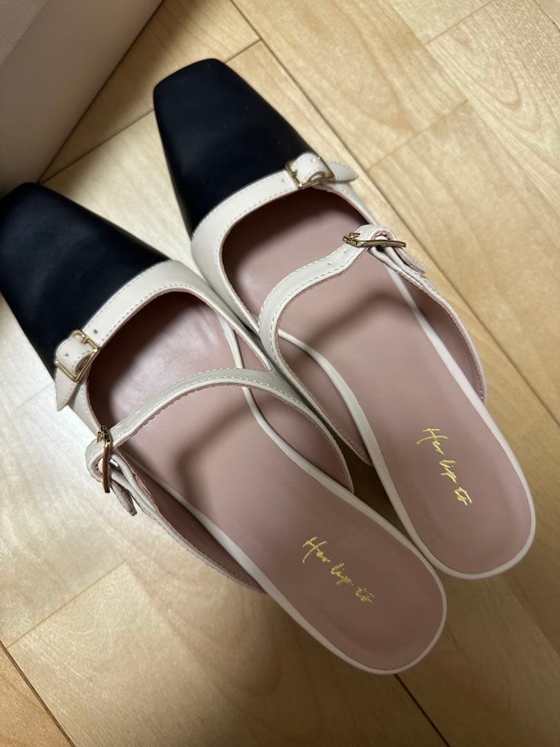 Her lip to ミュール ベージュ 38 3/5まで出品 【新品未使用】 Mademoiselle Mules サイズ38｜Yahoo