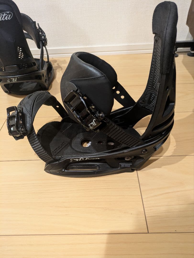 Burton バートン ビンディング Mala Vita マラビータ Sサイズ - メルカリ