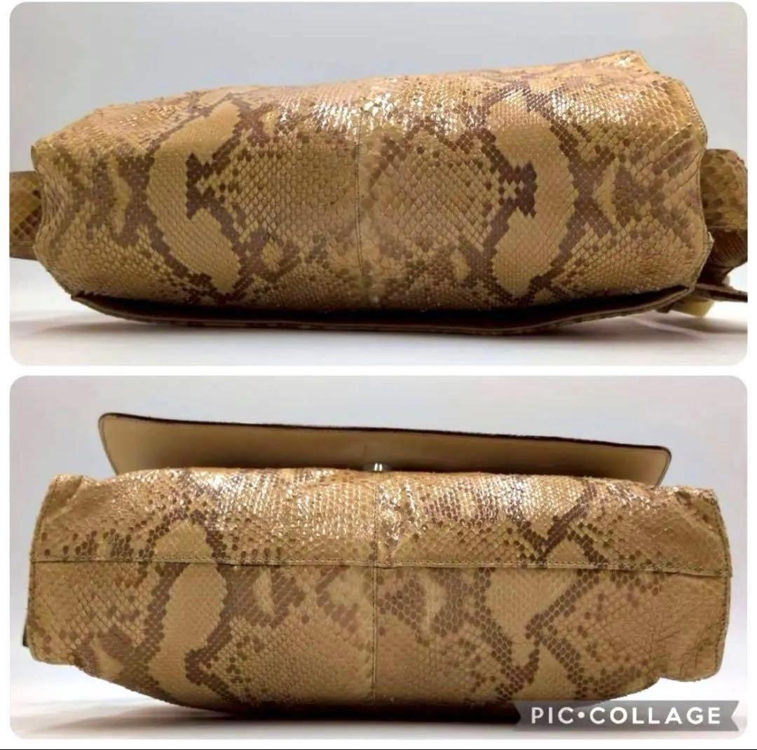 ✨PRADAプラダ✨パイソンショルダーバッグ 肩掛け・斜め掛けベージュ系